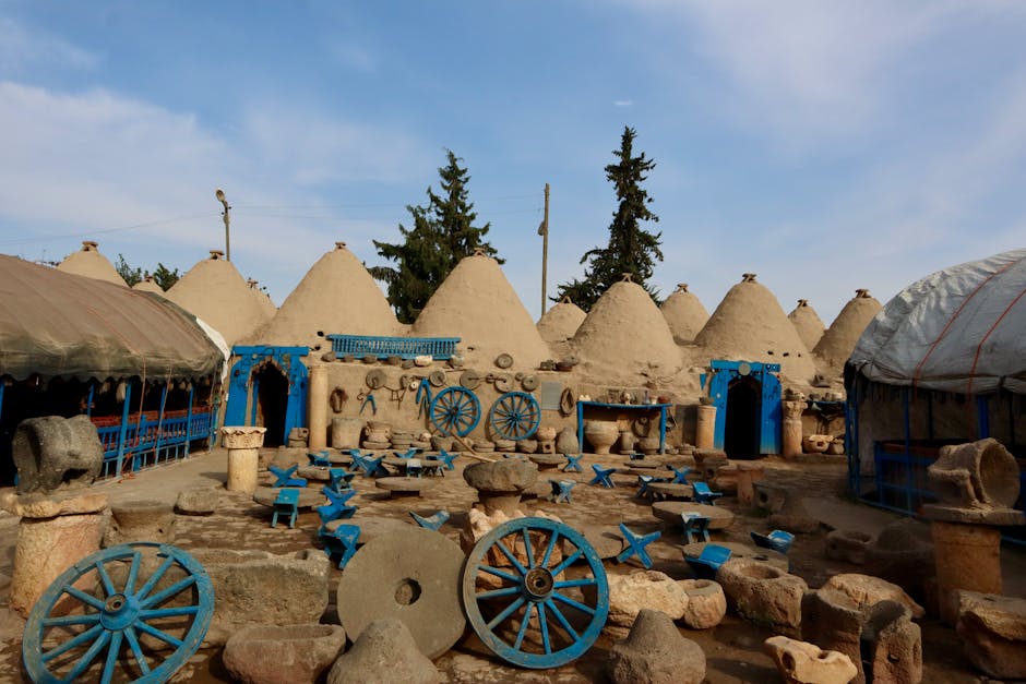 Odkryj zabytkowe domy-ule w Harran w Şanlıurfie, będące świadectwem starożytnej architektury i dziedzictwa kulturowego.